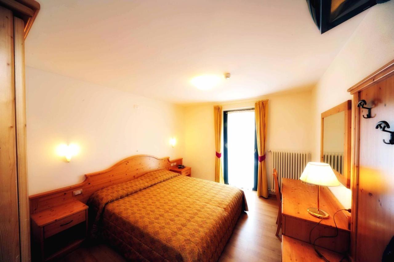 פאיו Hotel Cristallo חדר תמונה