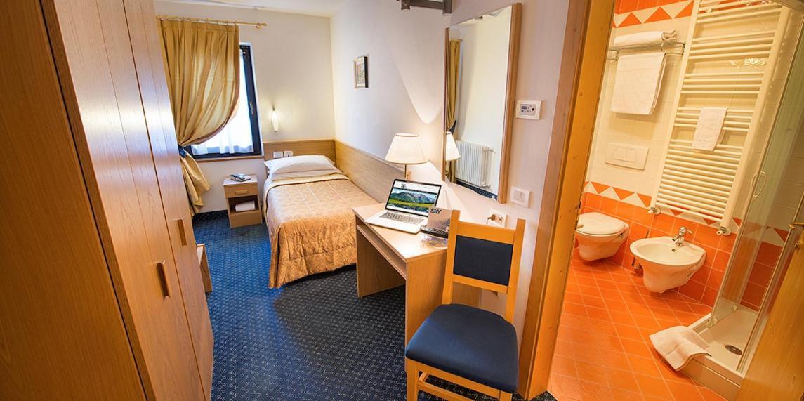 פאיו Hotel Cristallo חדר תמונה