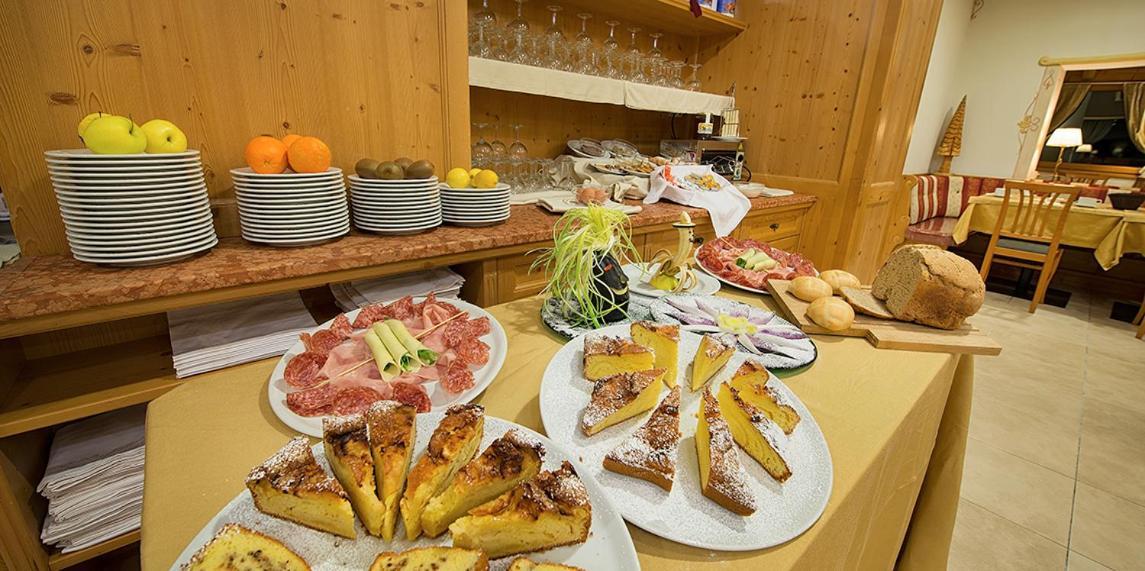 פאיו Hotel Cristallo מראה חיצוני תמונה